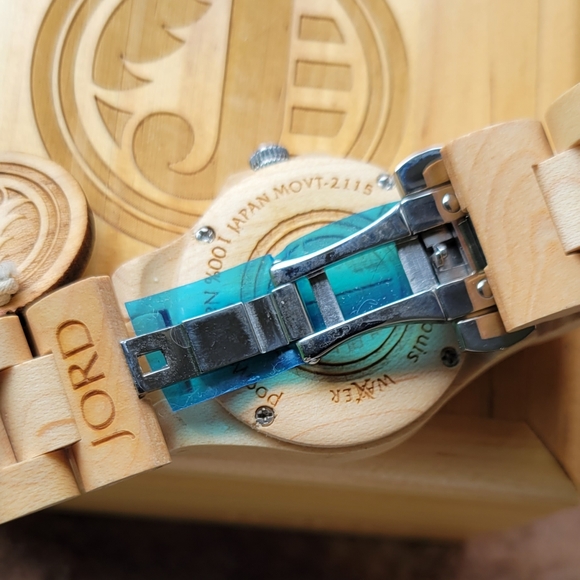 JORD UNISEX Handcrafted Wood Watch NWT - Picture 10 of 16
